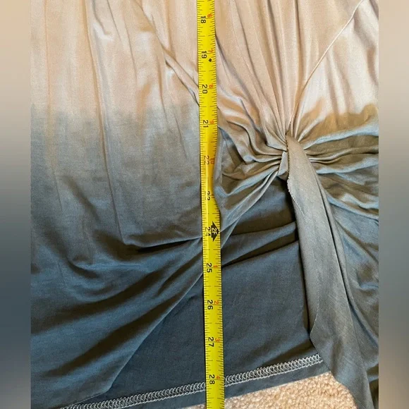 Ombre Racerback mini dress / tunic by Andrew by Unit - Picture 4 of 6